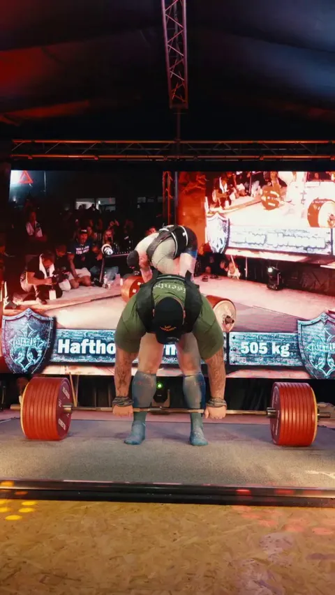 Hafbór Júlíus Björnsson set a new deadlift world record by lifting 505 kg (1,113.3 lb) at the Eisenhart Black Competition in Bavaria, Germany, on July 26, 2025