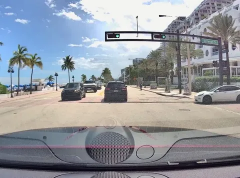 [oc] Idiot blows through the crosswalk even though cars are stopped