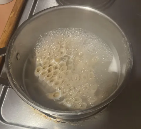 Came back to the stove to find all my penne standing vertically