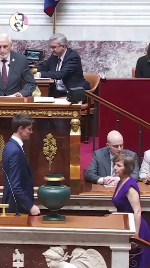 In the newly-formed parliament in France, the youngest member, far-right MP Flavien Termet, was given the task of welcoming the deputies. Most of the deputies did not shake his hand.