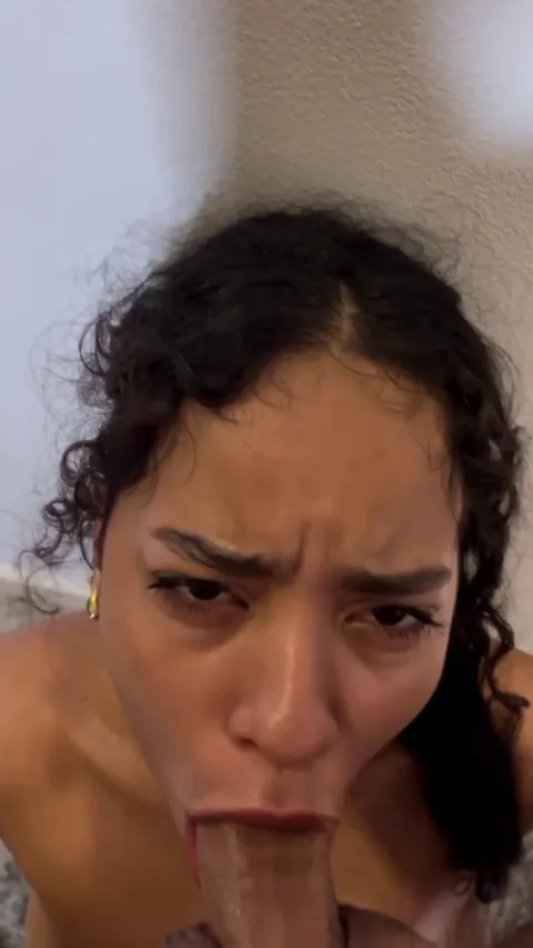 I love that he reaches the limit of my throat with his cock and is very rough with me