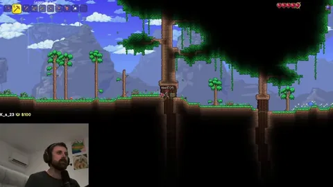 forsen found his first chest in his new terraria playthrough
