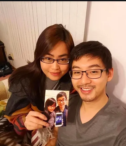 A married couple posed together for a picture every year since they first met 12 years ago 