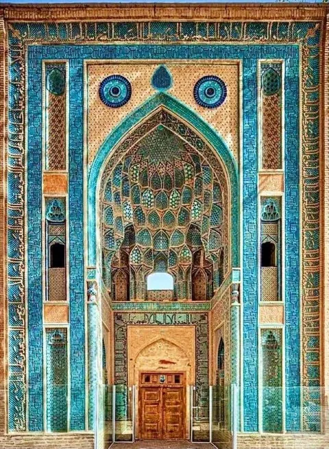 Collection of Traditional Iranian Entrances and Doorways 