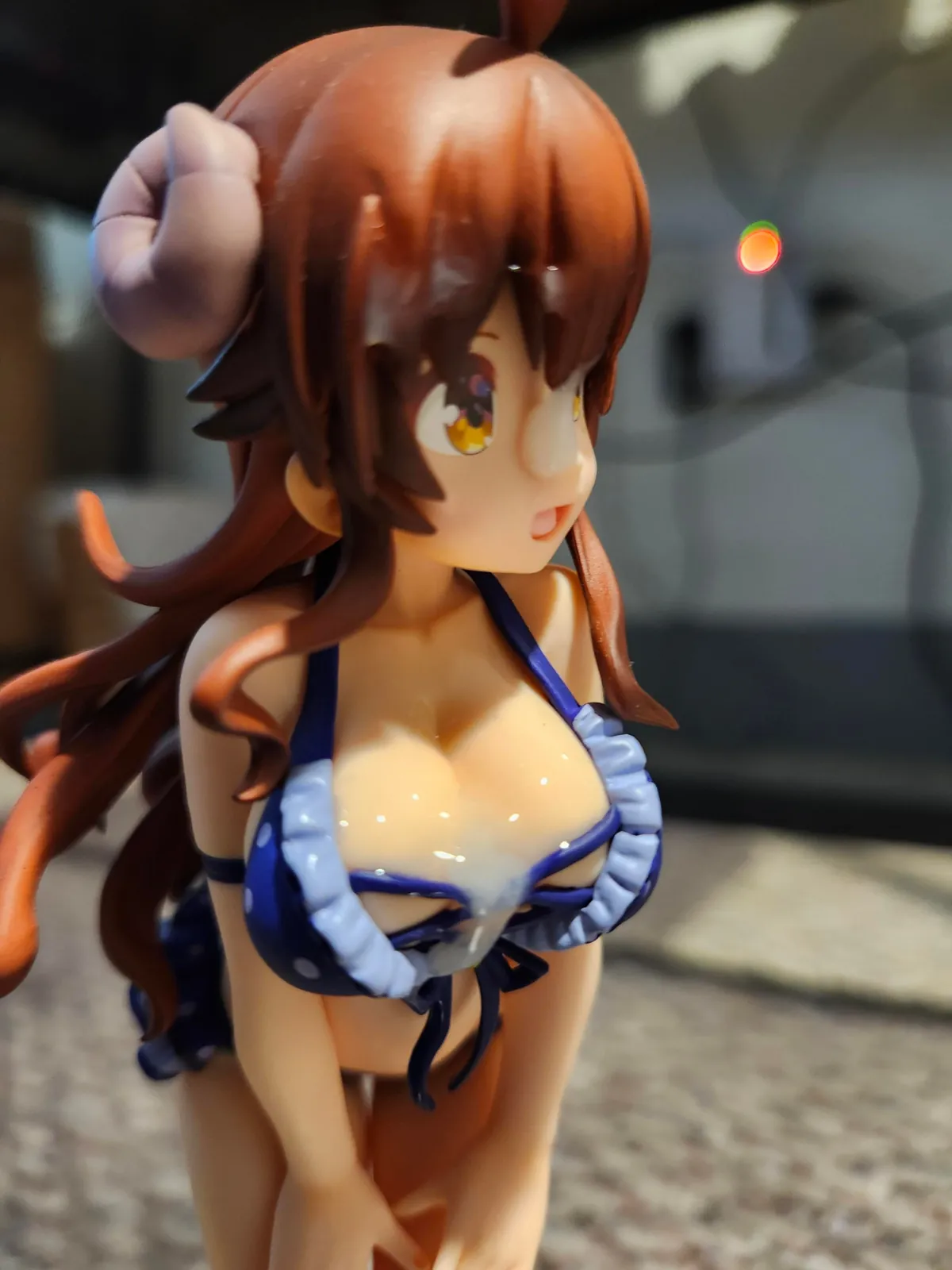 Shamiko's covered titties