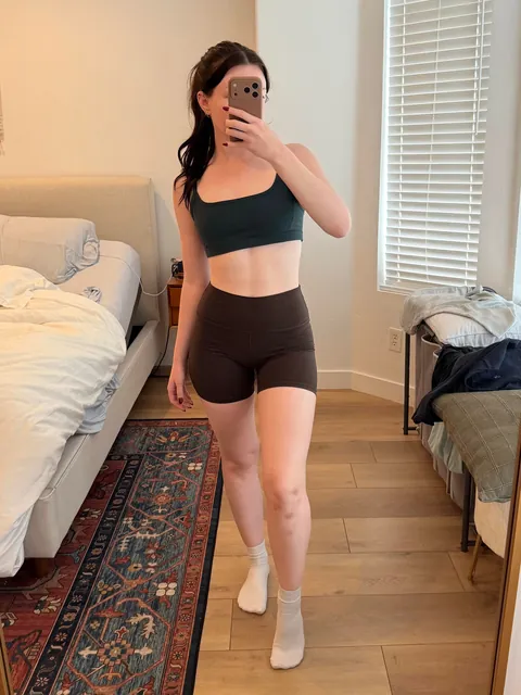 My gym crush said hi to me today so now I have to post on Reddit to relieve that sexual tension (f)