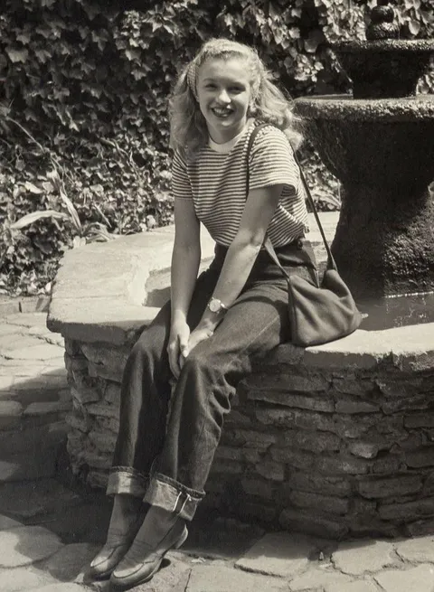 Young Marilyn Monroe, before the fame
