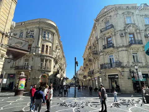 4 days in Beautiful Baku, Azerbaijan 