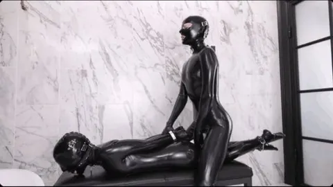 Which of these two.... Would you rather be?