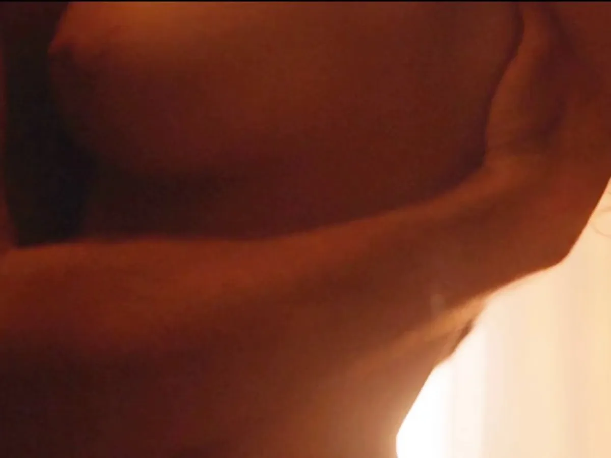 Emma Mackey  - Eiffel (2021) HD