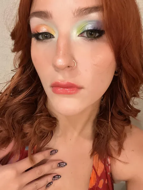 rainbow eye makeup for a WLW sports bar &amp; taco bell. 🌮 🏳️‍🌈