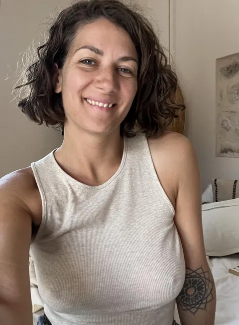 Hope your day is sweet 😘 [f]