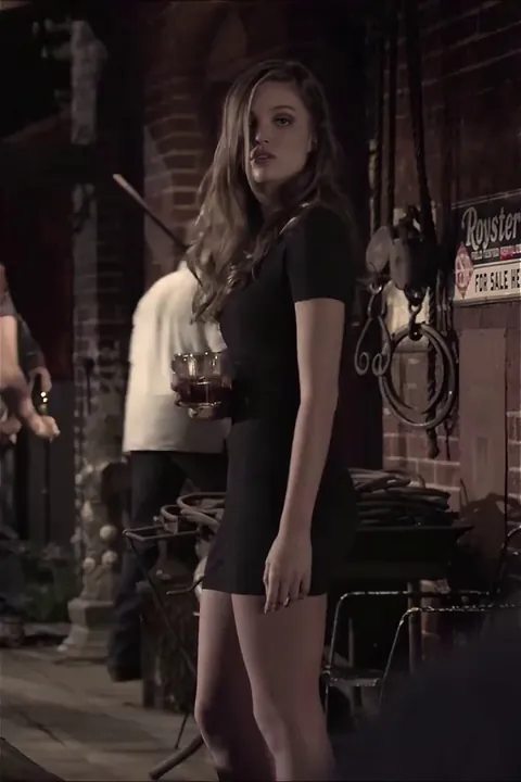 Lili Simmons-Banshee (2013,S1E2)