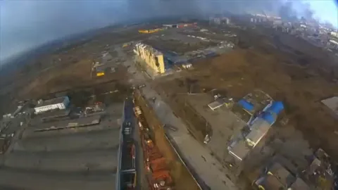 This is what Ukrainian Mariupol looks like right now