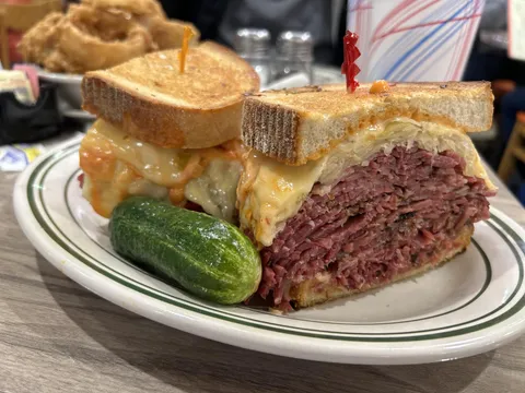 Reuben sandwich [OC]