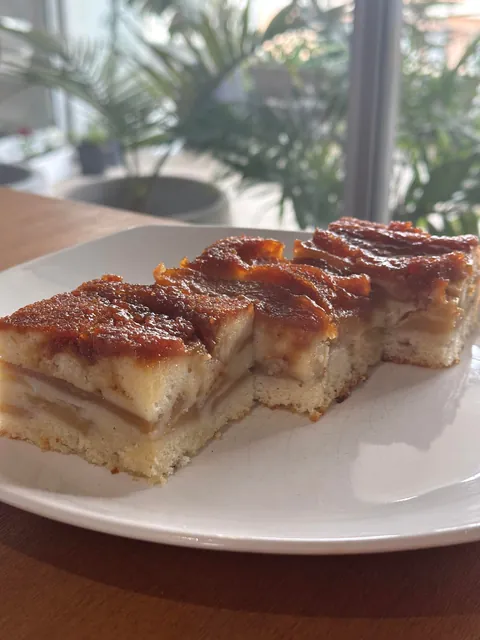 [homemade] Apple cake