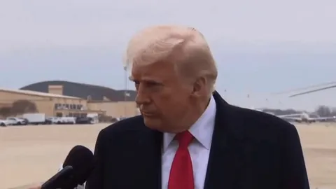 Does anyone smell updog?