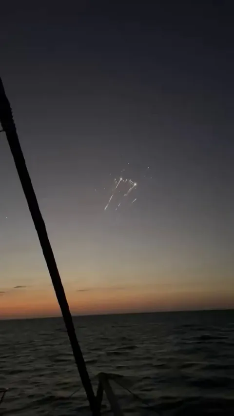 another starship breaks apart over the bahamas