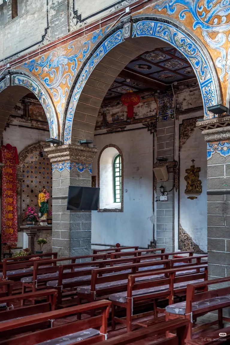 Tibetan Catholic churches