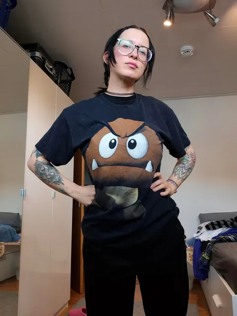 Goomba Shirt [F]