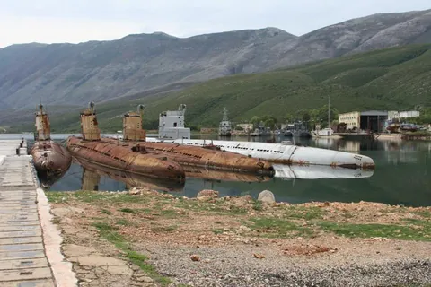 Submarines, Albania- Vlore 