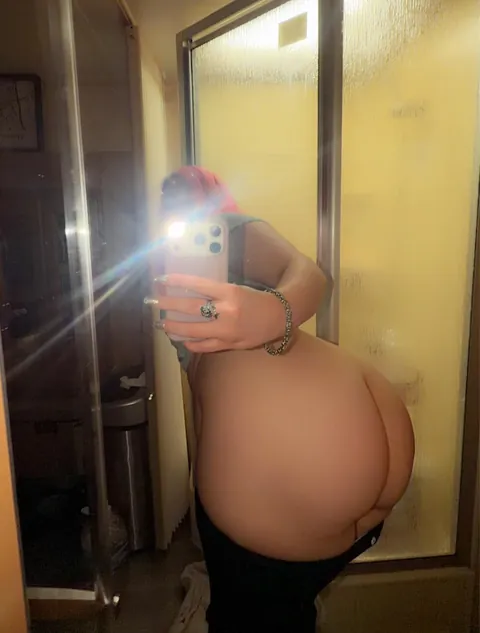 I’m thick and tight sir (;