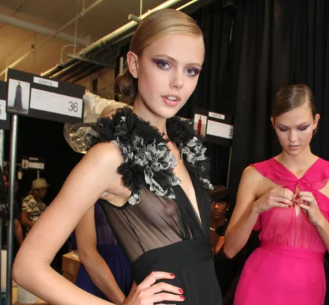 Frida Gustavsson (rare backstage pic)