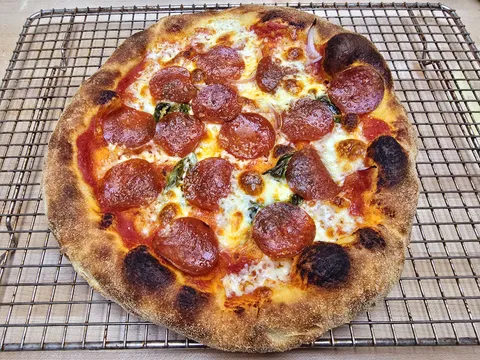 I'm finally happy with the pizzas I'm making!