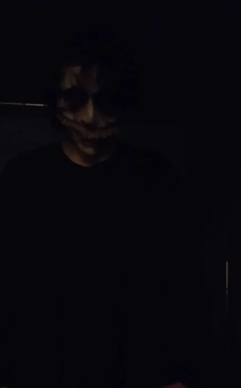 Halloween mask I did with Paper mache