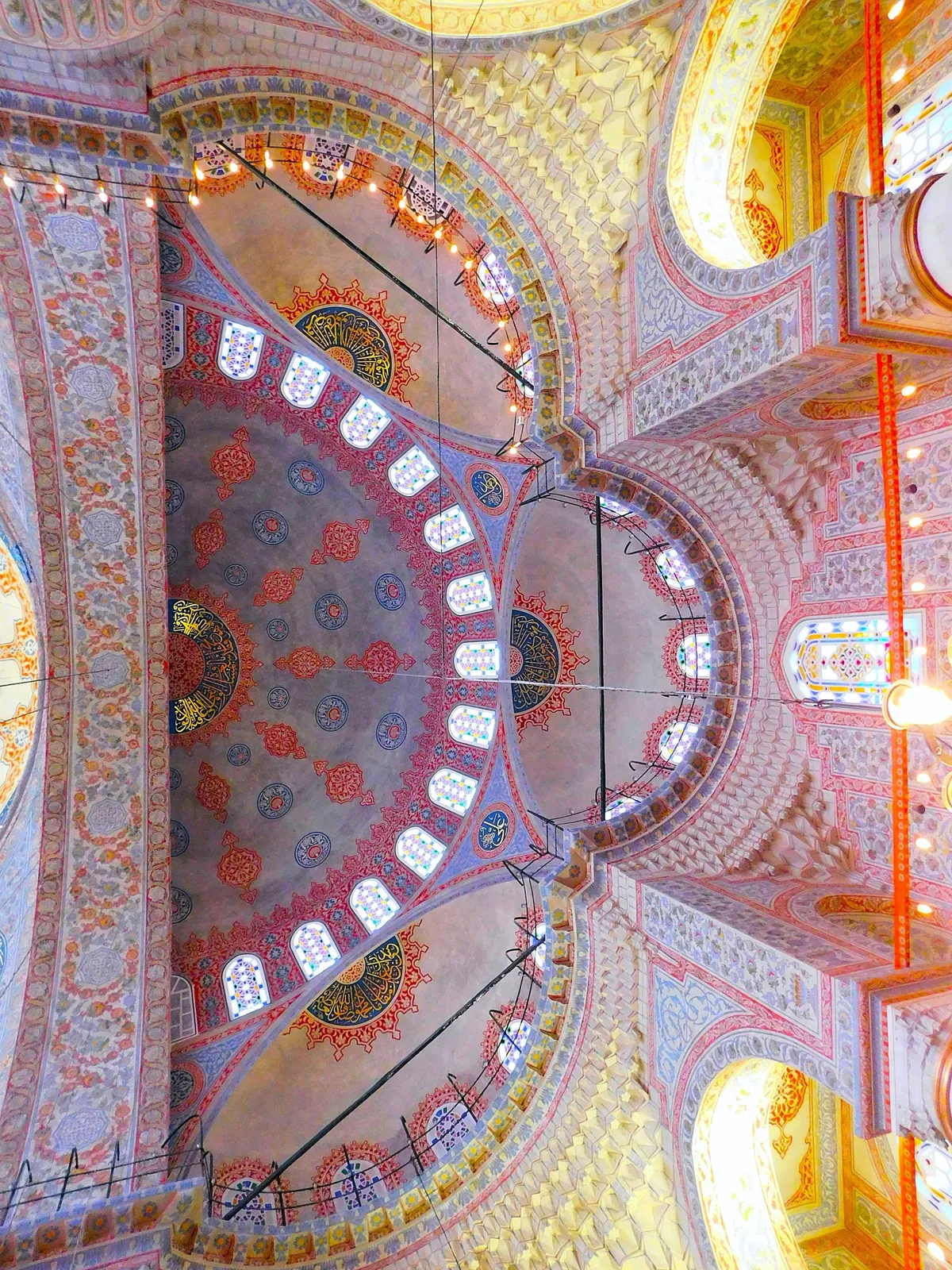 Blue Mosque in Istanbul, Turkey (17th cen.) [OC]