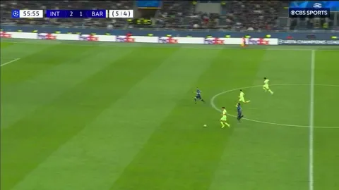 Yann Sommer 3 great saves vs Barcelona (UEFA Champions League Semi-final)