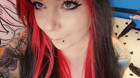 Come home early from work please. I'm feeling needy...