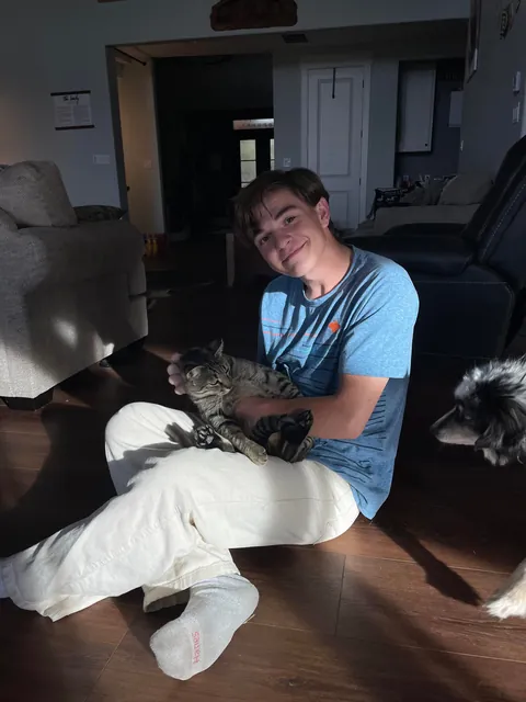 18M, My ex and I just broke up. Hit me