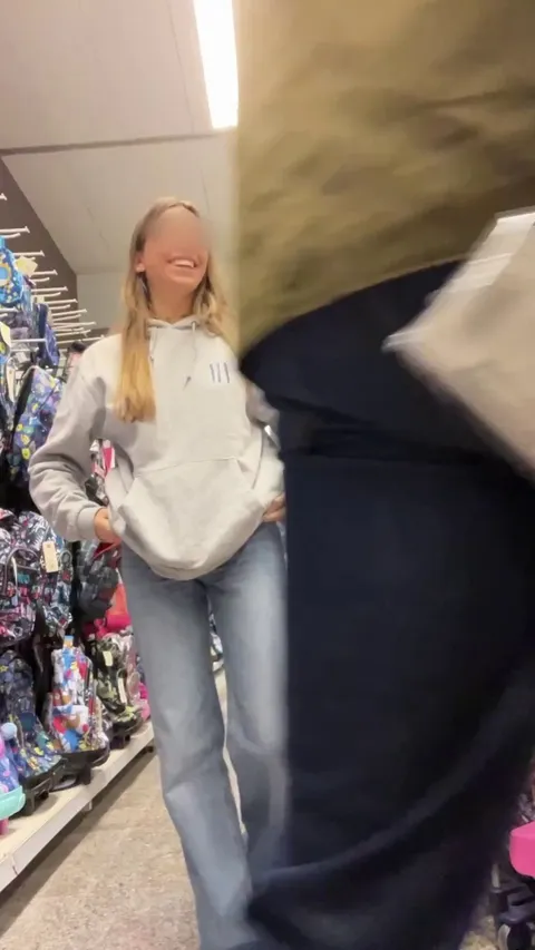 Displaying myself like this so people spend more