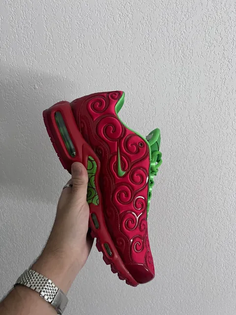 nike x One piece