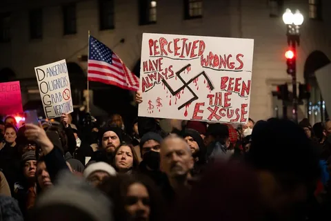Democratic Lawmakers rally at Treasury Dept. against Musk and DOGE