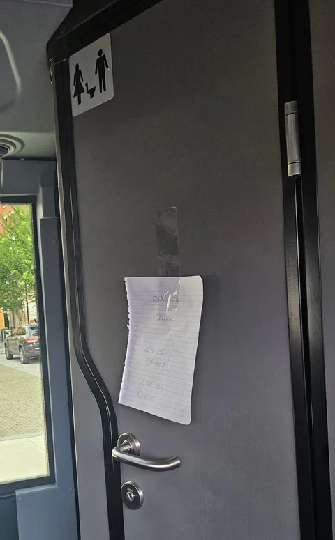 on an 8hr bus ride with a broken bathroom. 3hrs in and no bathroom stops yet 🙃