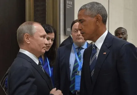 PsBattle: Obama and Putin having a stare-down
