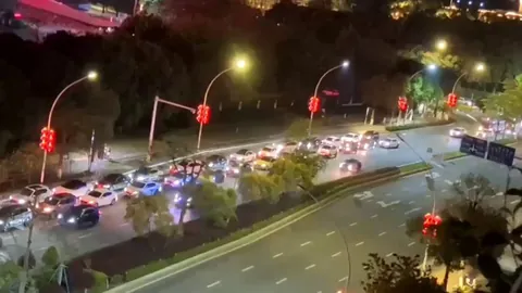 The line for gas in anticipation of price increases in China