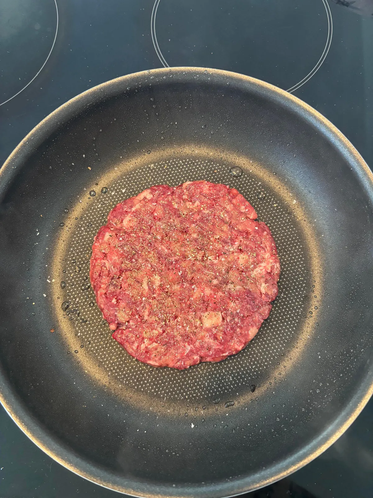 [homemade] just a burger