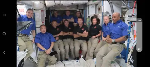Welcome crew 2 to the ISS! The first time in 20 years for Russia, NASA, Japan and ESA to be together on ISS at the same time.