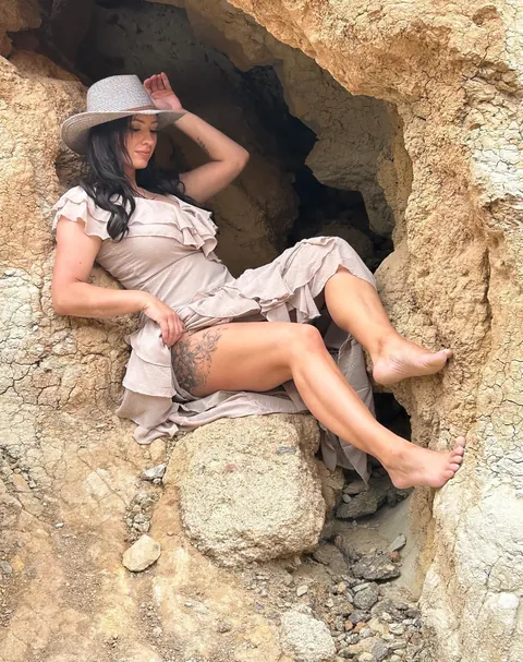 F 36. Everyone thinks they’re a 7.  What am I?  