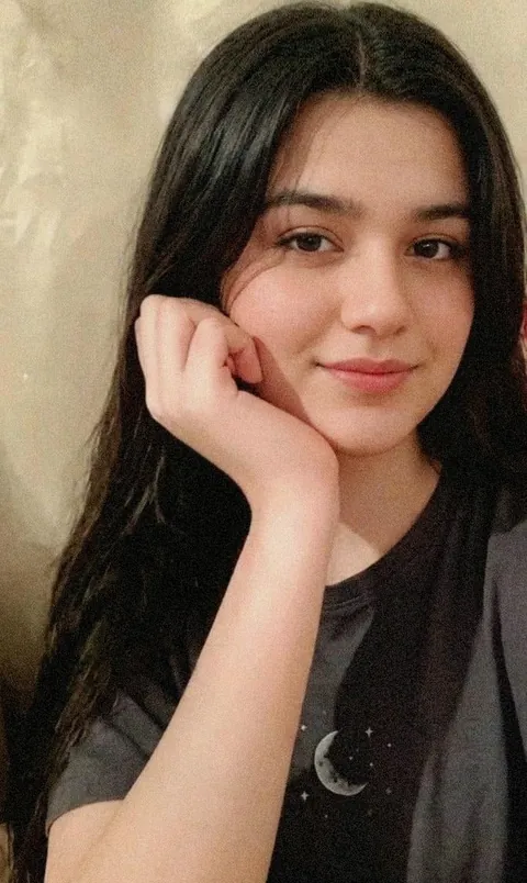 22F, Reposting after a while make me seriously regret posting here...
