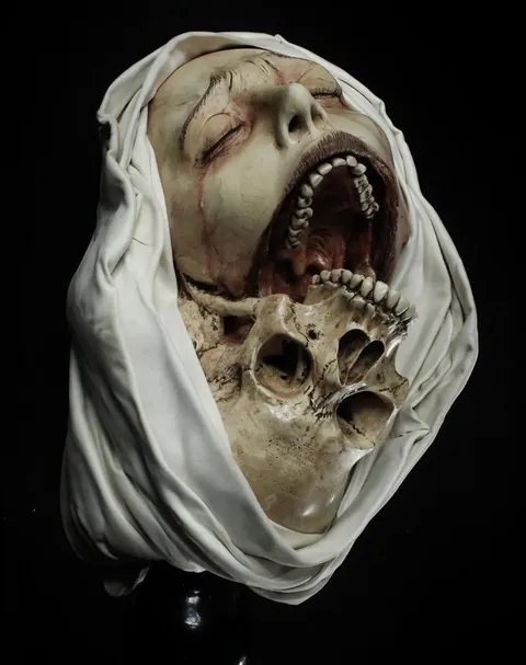 By Emil Melmoth