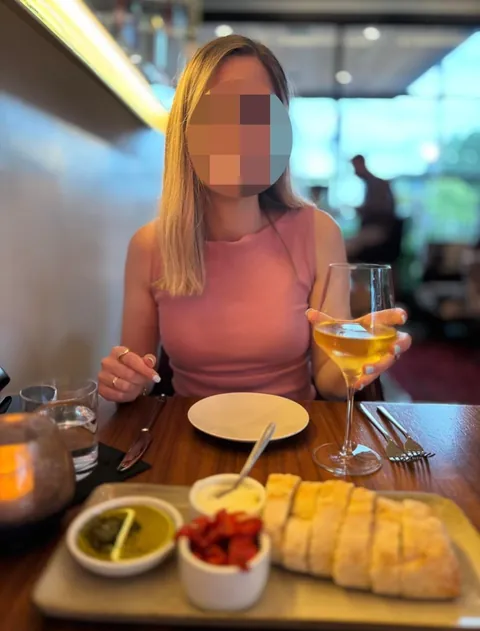 Dinner and a show 😏