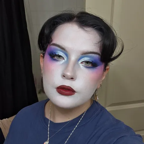 Chappell Roan inspired concert look