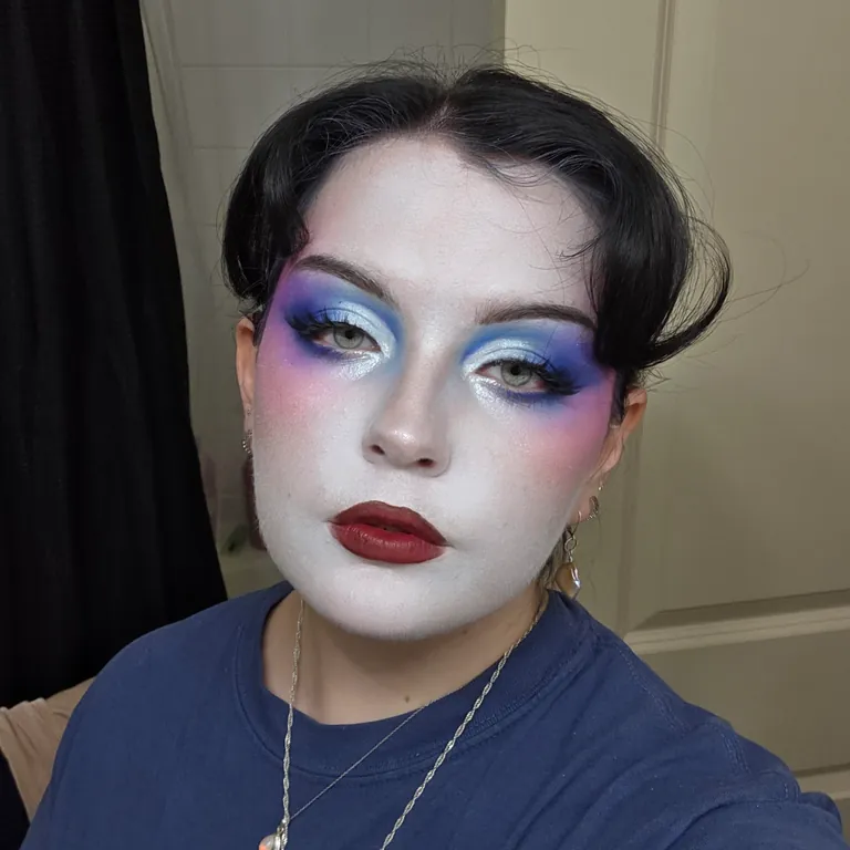 Chappell Roan inspired concert look