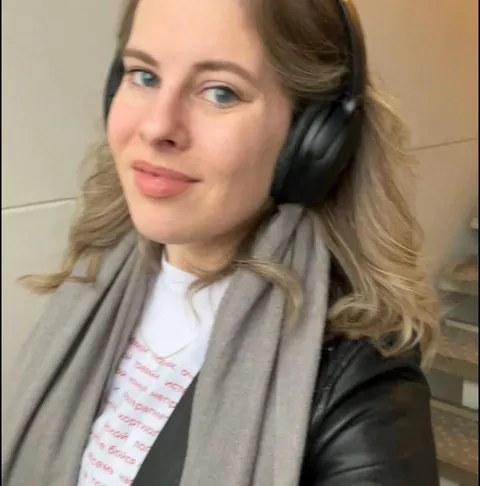 F25. Destroy me like I am destroying my future. Be worse than my inner thoughts)))