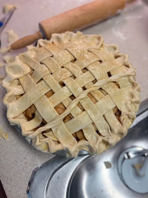 [Homemade] Apple pie for my wife’s birthday