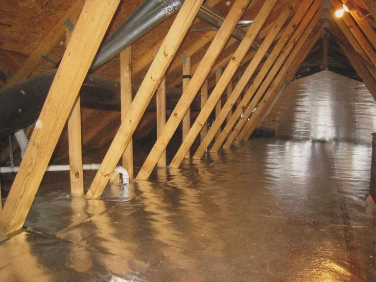 Would a thermal heat shield installed above existing insulation really work?